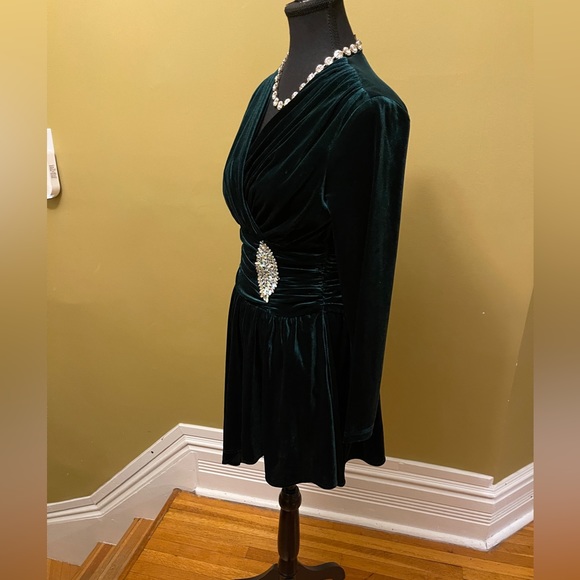 Holiday party dress - Picture 5 of 8